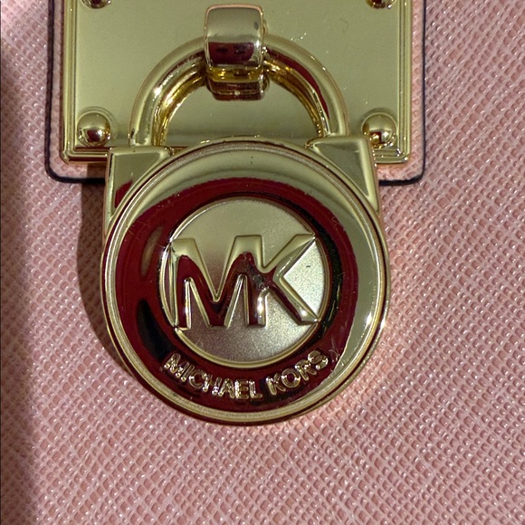 Michael Kors Blush Wallet with Gold Hardware - Picture 3 of 7